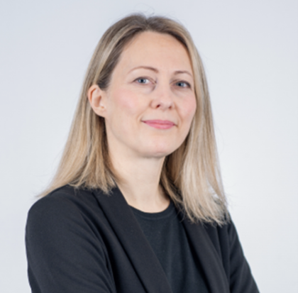 Experte internationalement reconnue dans le domaine de l'immunologie et du développement des thérapies géniques, Klaudia Kuranda rejoint les laboratoires de l'AFM-Téléthon pour créer et diriger un nouveau Centre d'immunologie qui réunira les expertises complémentaires de Généthon, laboratoire de R&D à but non lucratif leader dans le domaine de la thérapie génique pour les maladies rares, et de l'Institut de Myologie, centre d'expertise dédié aux muscles et aux maladies neuromusculaires.